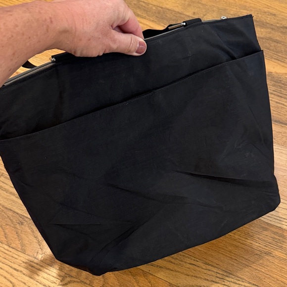 Baggallini Black Tote Bag - Picture 6 of 9